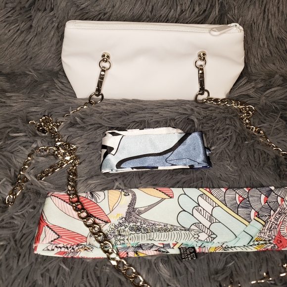 Christian Dior Bag - Picture 6 of 10